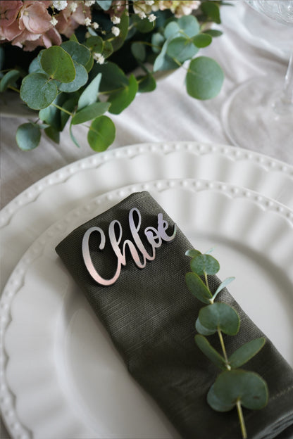 Prénoms pour place de mariage, chemin de table et placement des invités Chrome